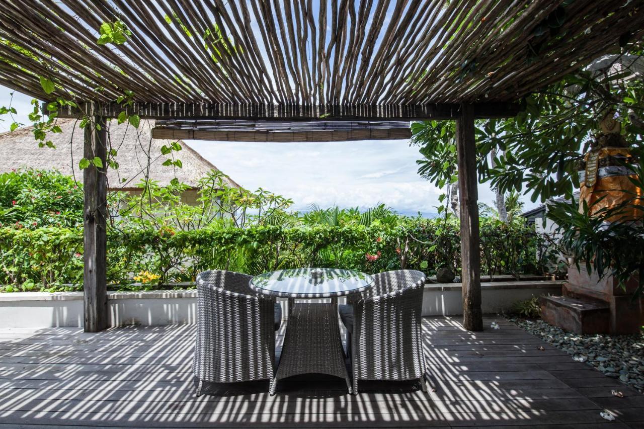 Bersantai Villas Lembongan Island Экстерьер фото